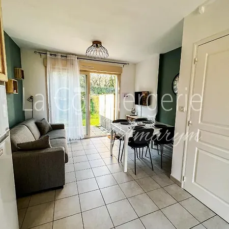 Svc 14 - Charmante Maison Proche